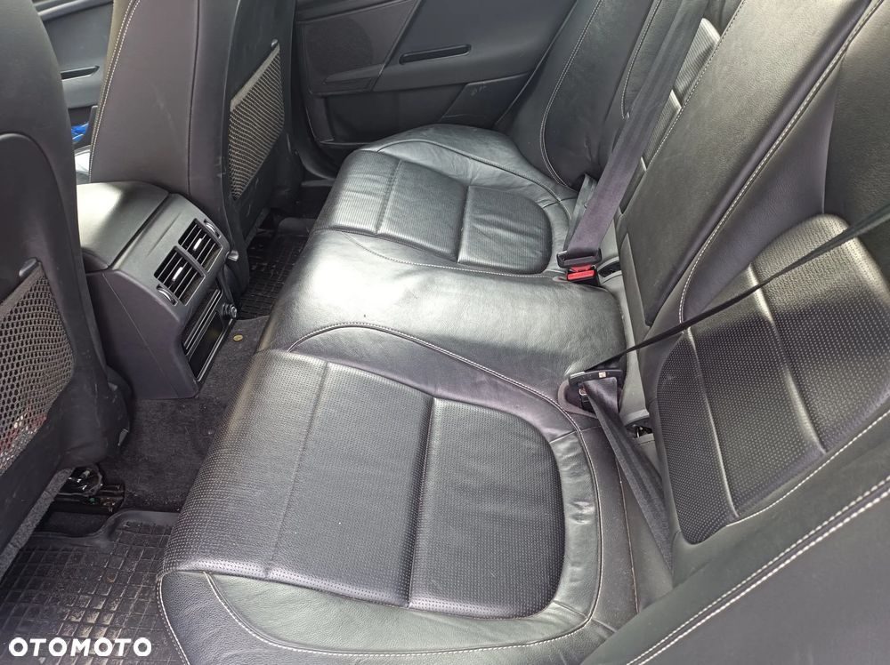 Jaguar XE 2.0 D Prestige - 12