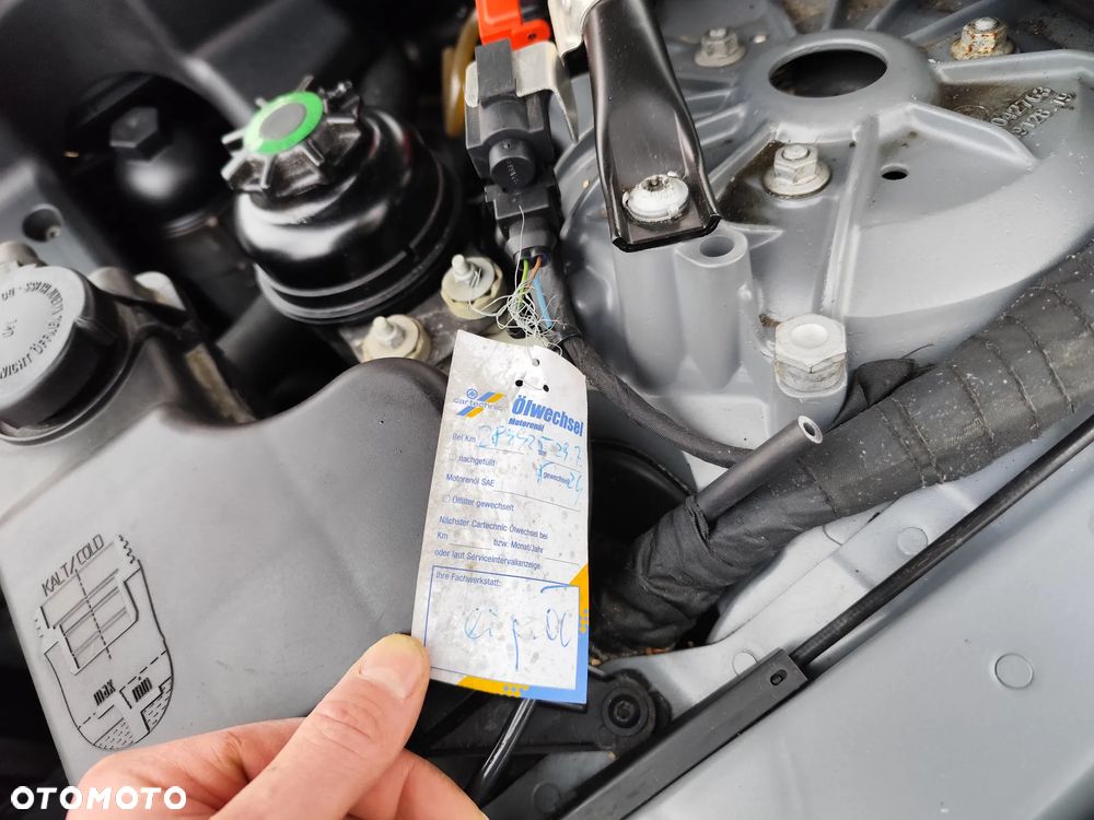 BMW Seria 5 525d xDrive - 13