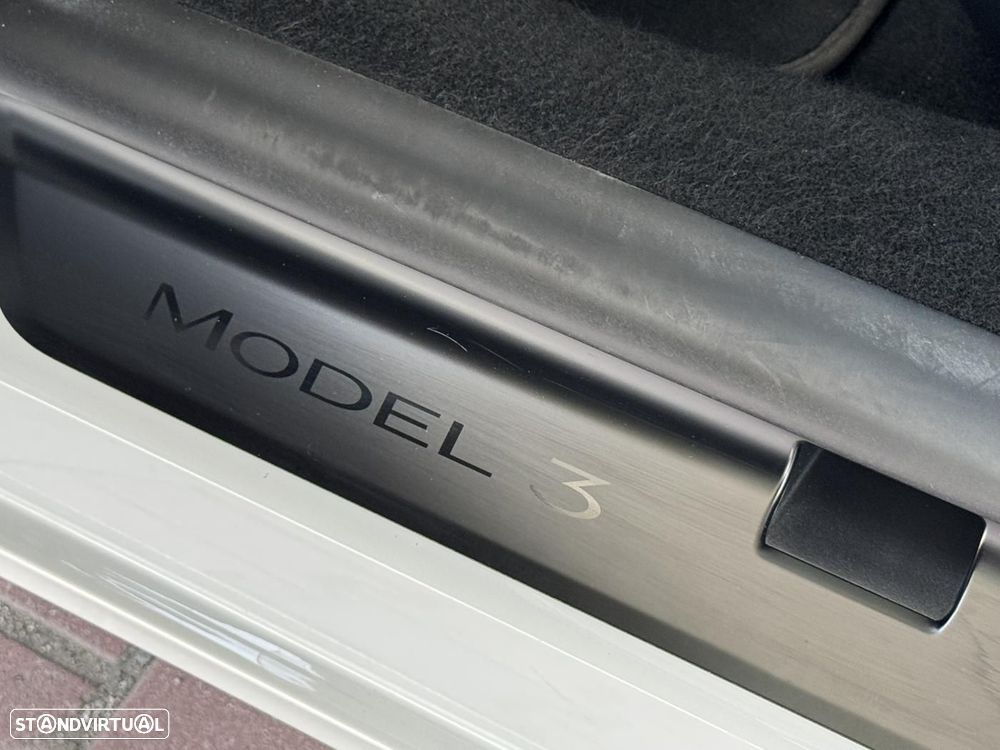 Tesla Model 3 Long Range Tração Integral — fotografia 5