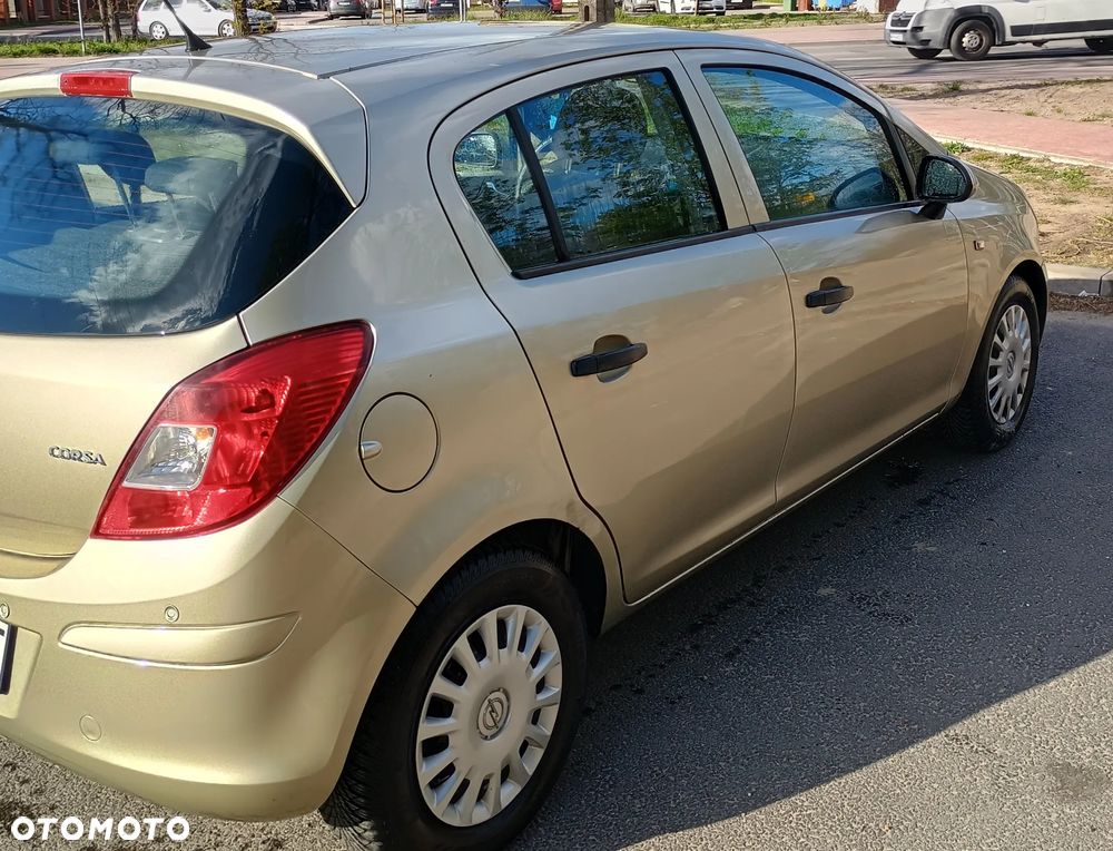 Opel Corsa 1.2 16V Enjoy - 3
