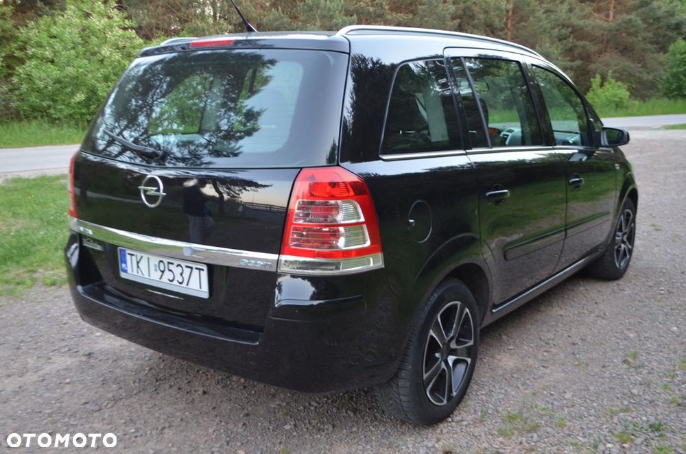 Opel Zafira 1.6 - 15