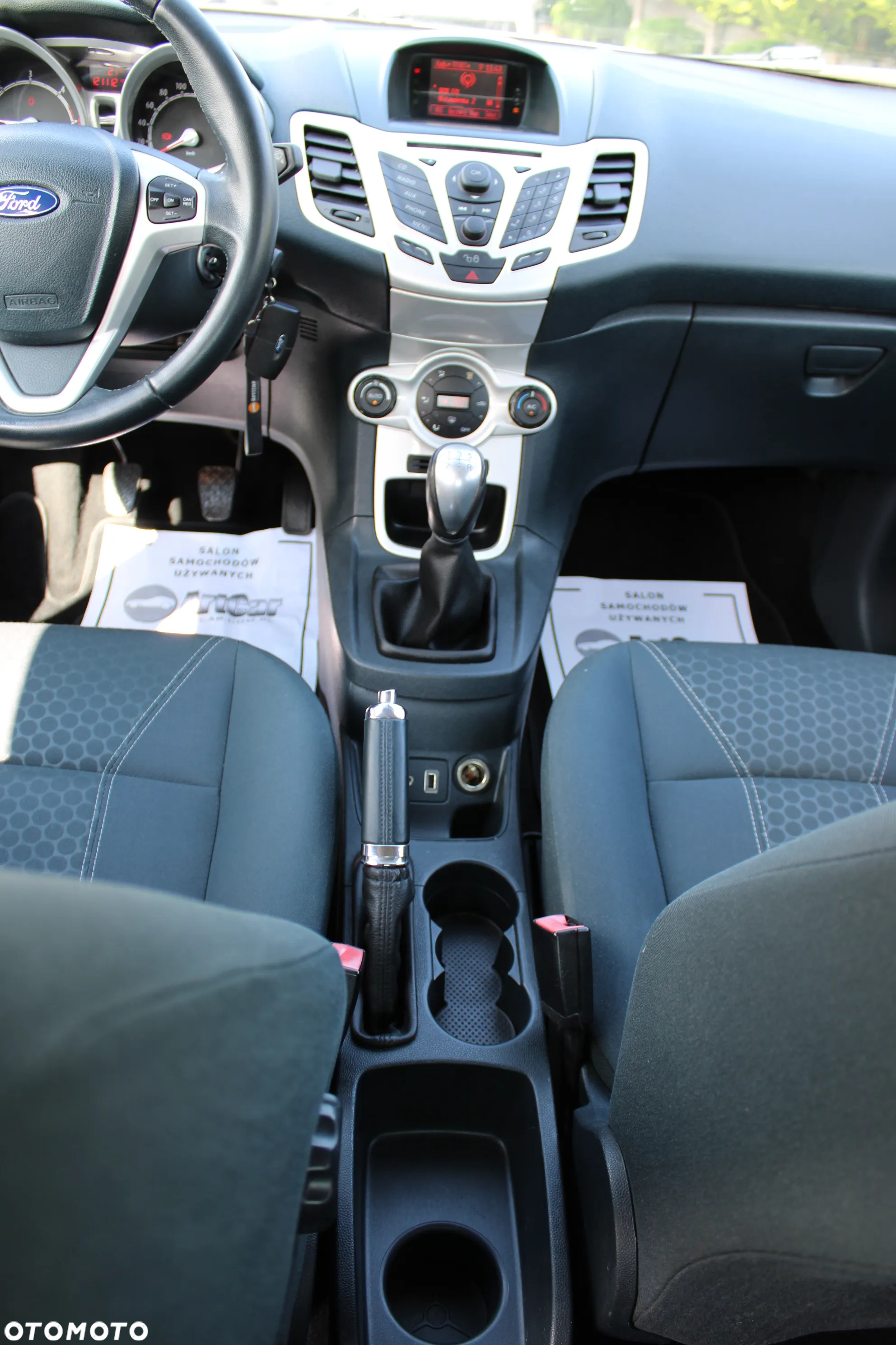Ford Fiesta 1.6 TDCi DPF Trend - 24