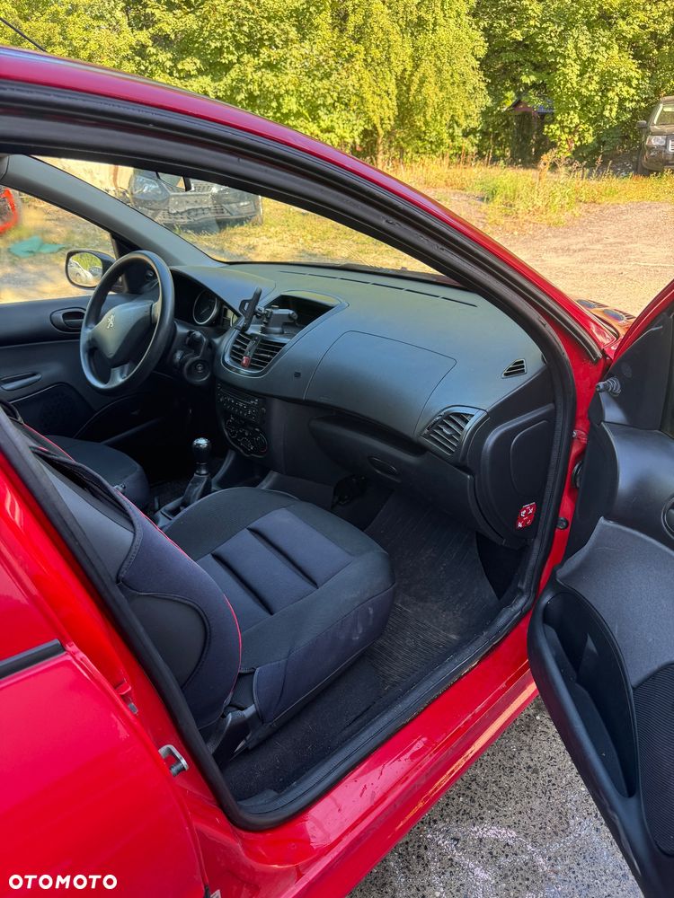Peugeot 206 - 14