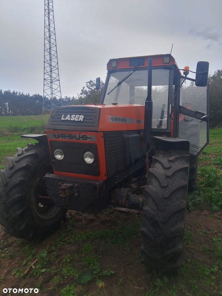 Ursus 1224 - 1