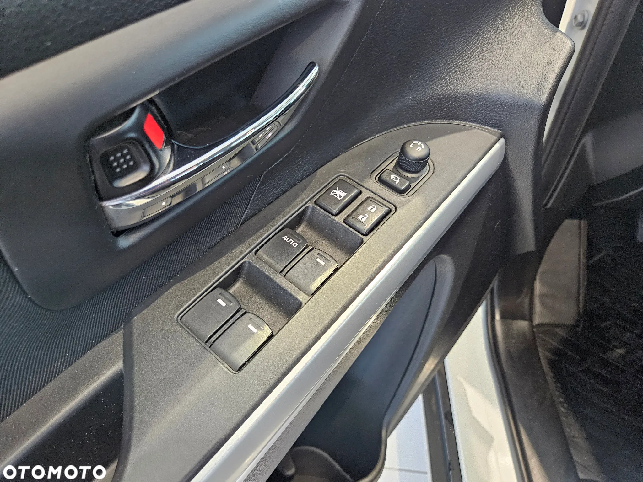 Suzuki SX4 - 12