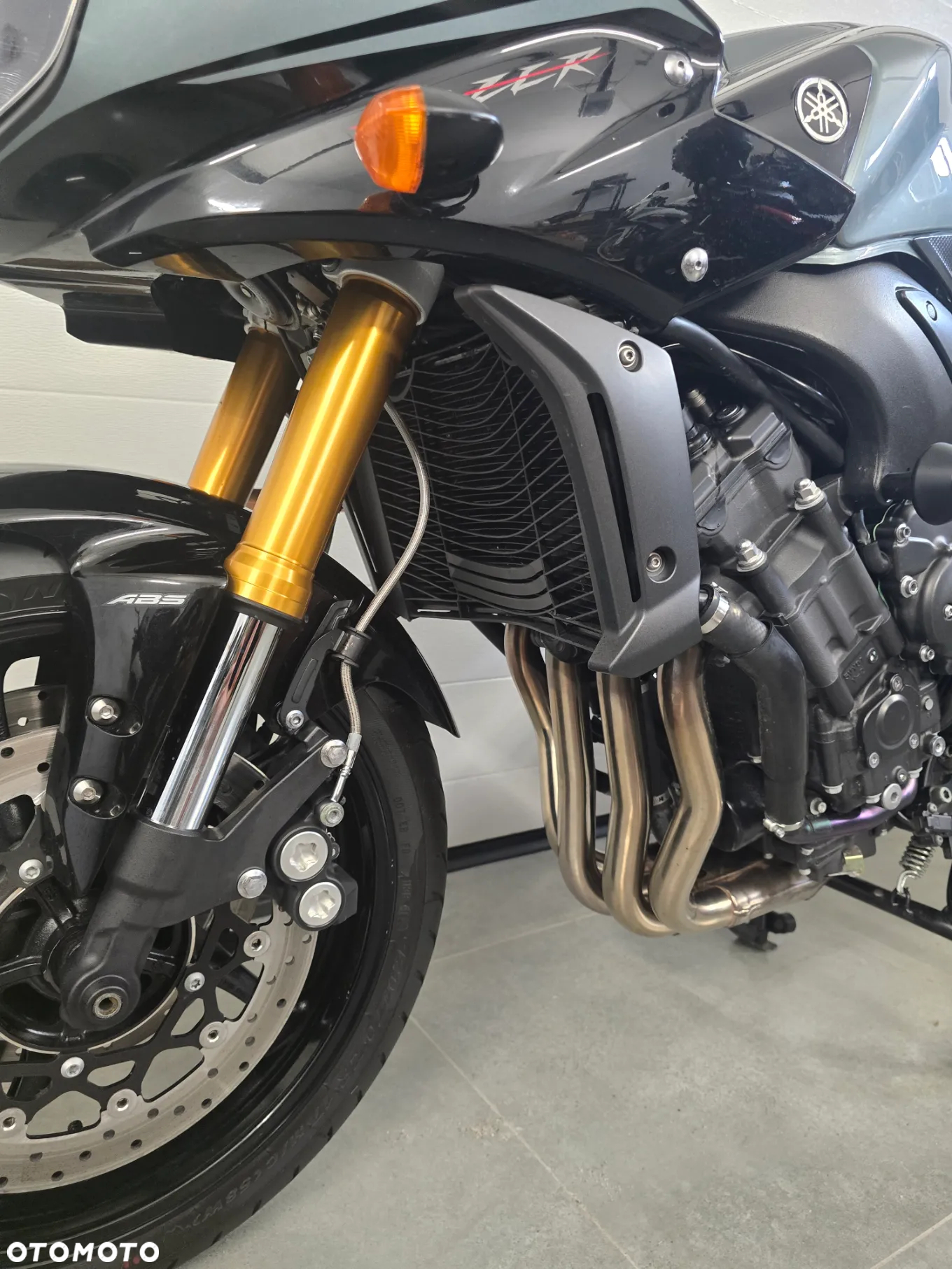 Yamaha FZ - 5