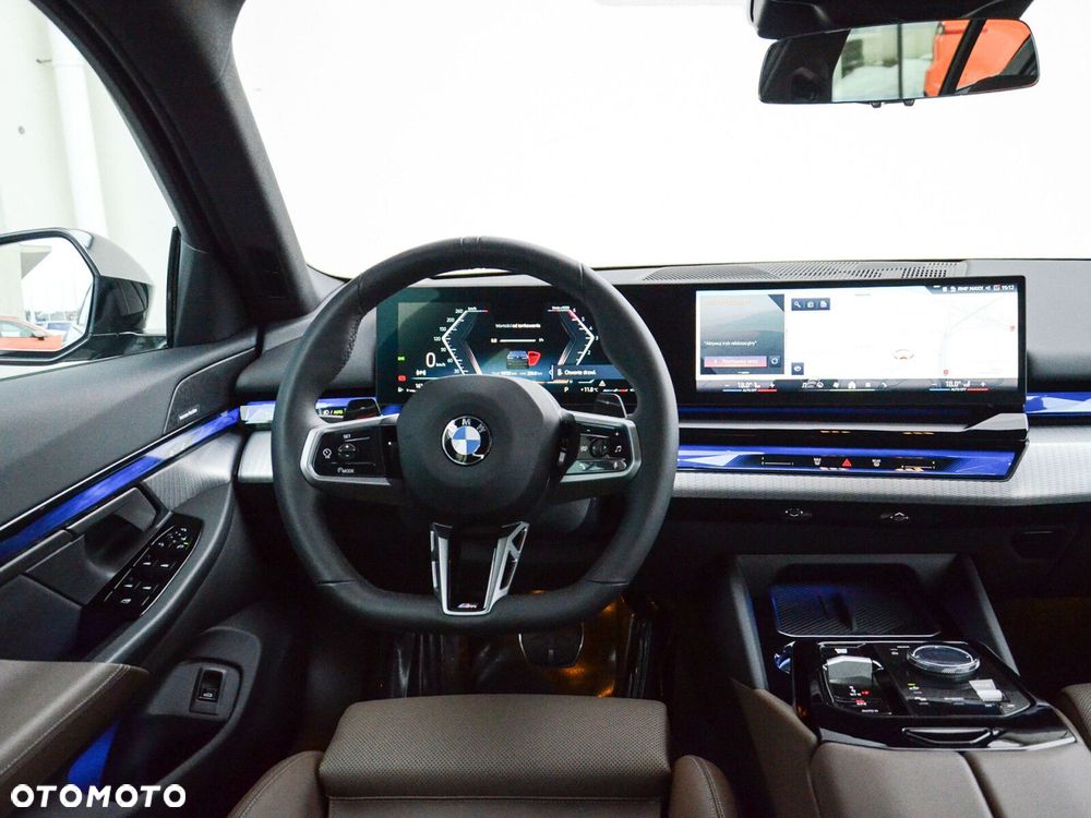 BMW Seria 5 - 35