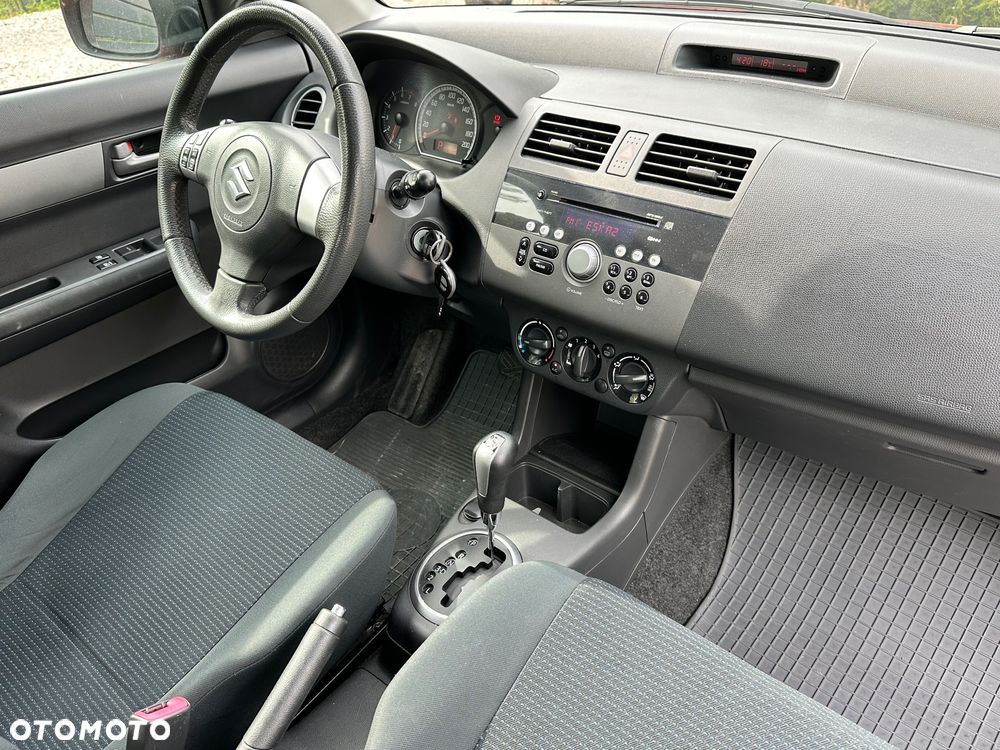 Suzuki Swift 1.5 GLX / Comfort - 8
