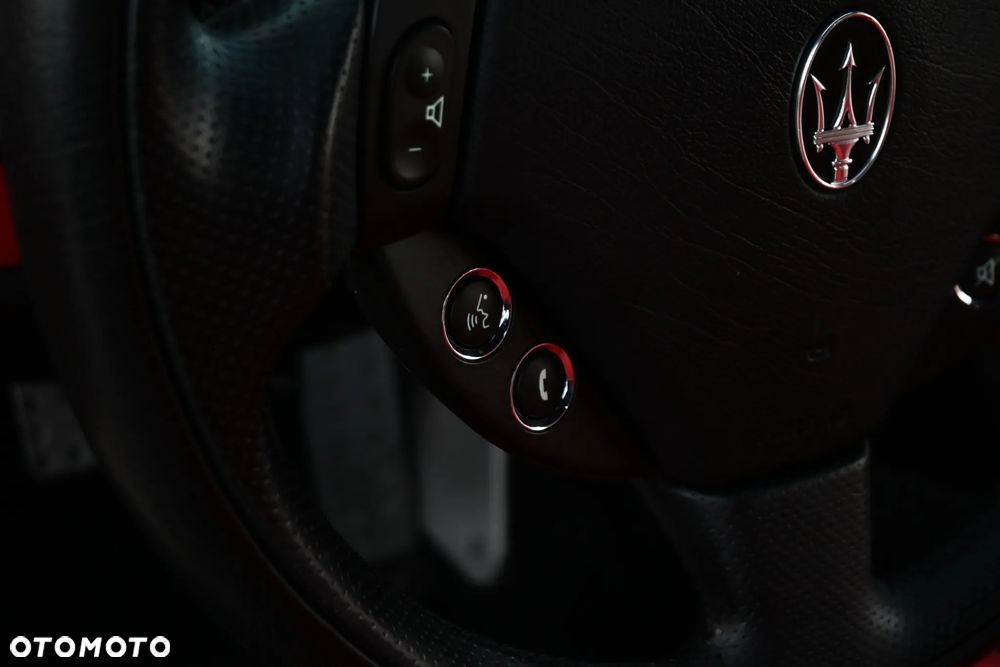 Maserati GranTurismo S Automatik - 33