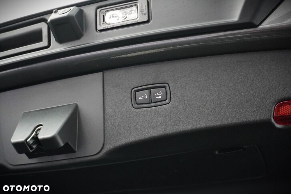 Porsche Cayenne - 16