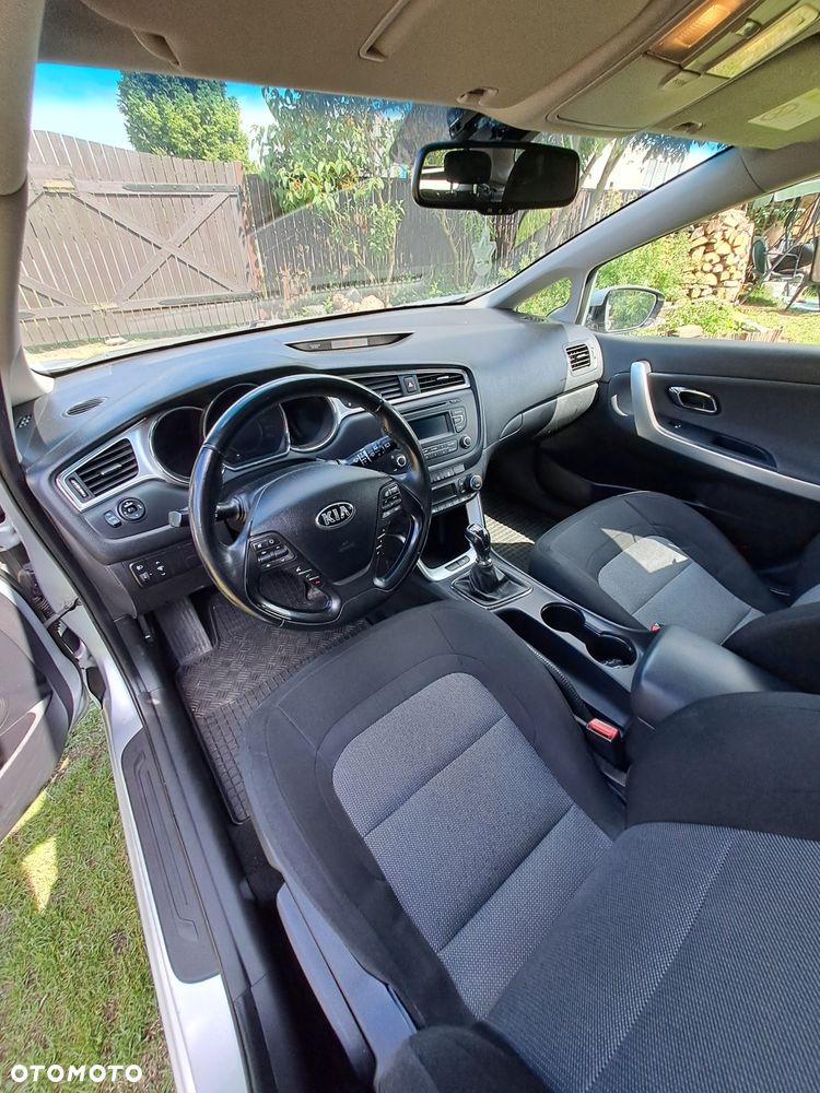 Kia Ceed - 7