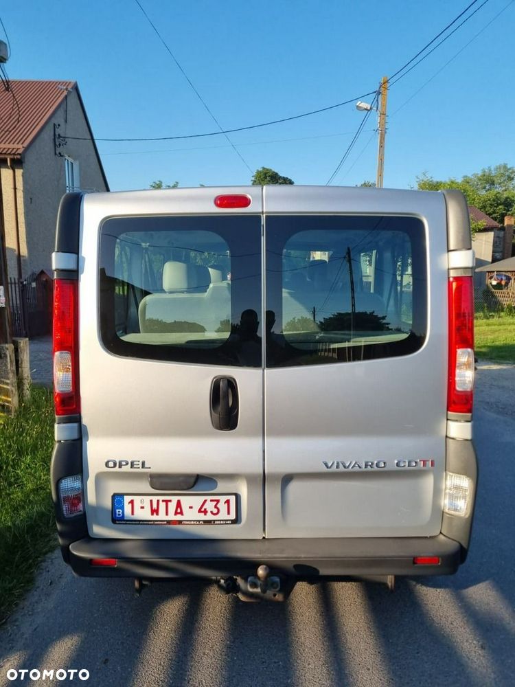 Opel Vivaro - 17