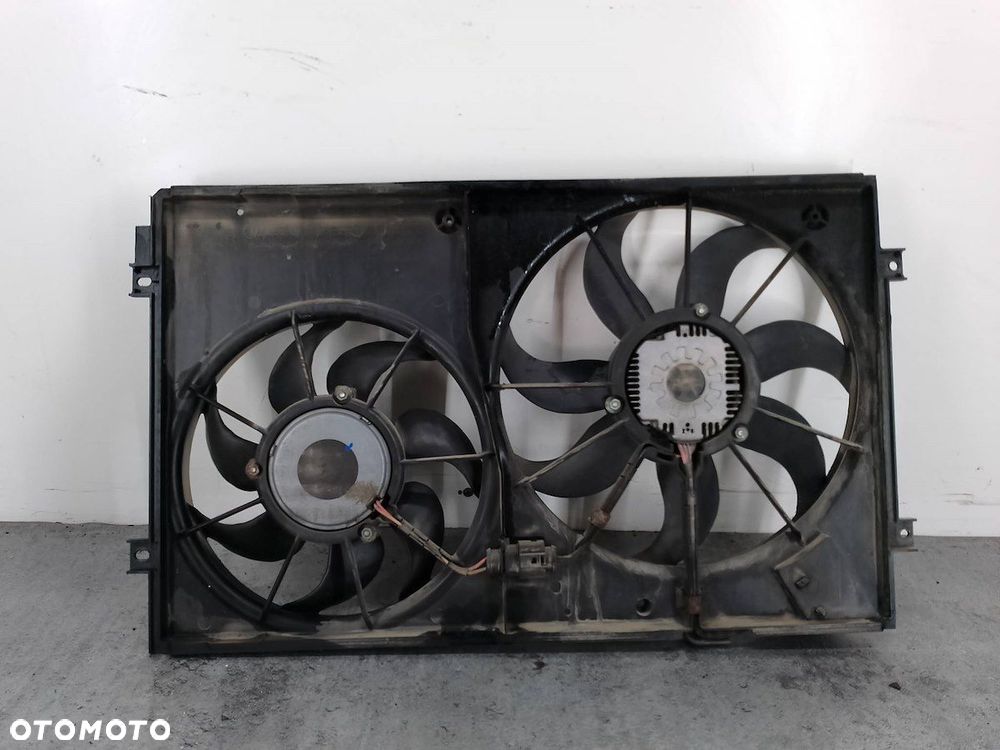 WENTYLATORY CHŁODNICY VW GOLF V 1K0121207T 1.4 16V - 2