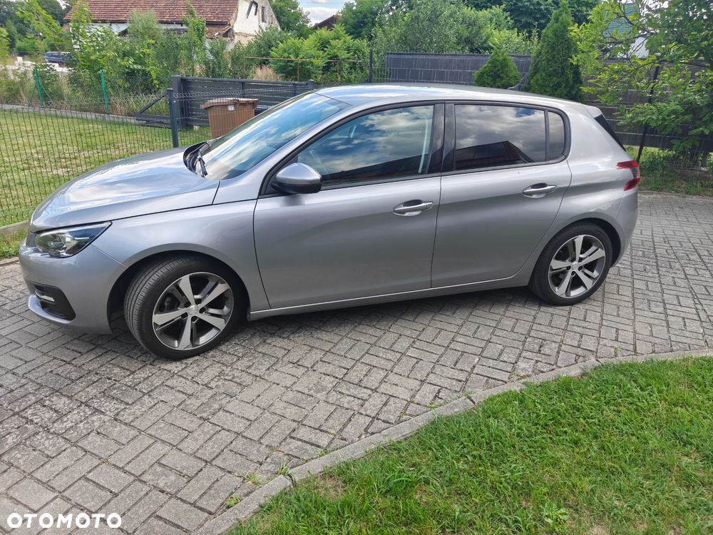 Peugeot 308 1.2 PureTech GPF Allure S&S - 5