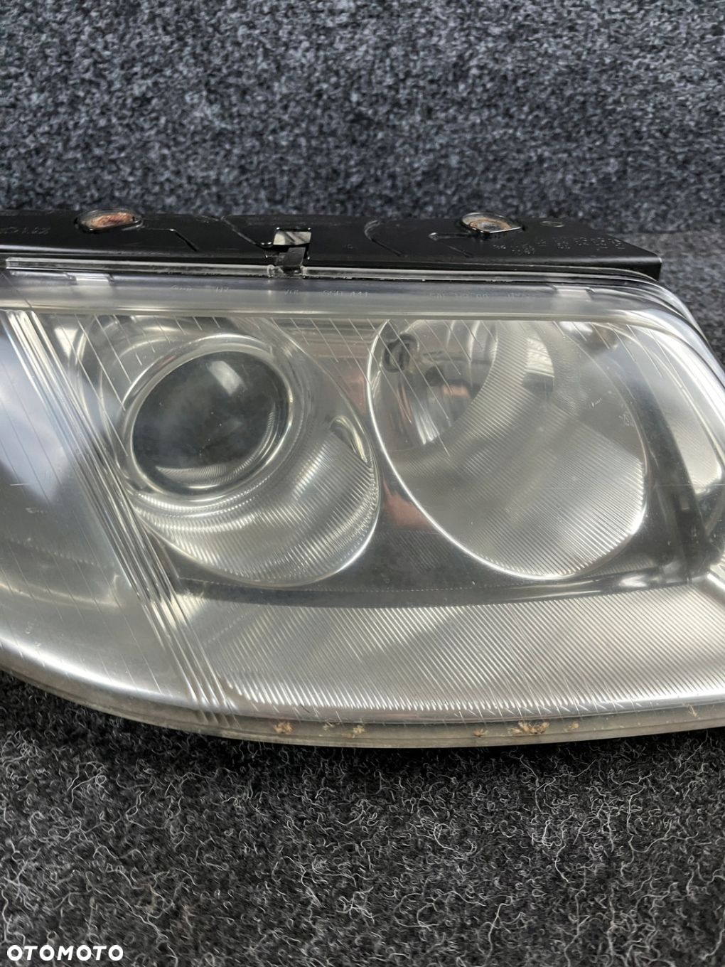 vw passat b5 fl reflektor lampa prawy przód prawa przednia OE europa - 4