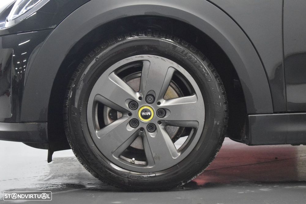 MINI 3 Portas Cooper SE - 24