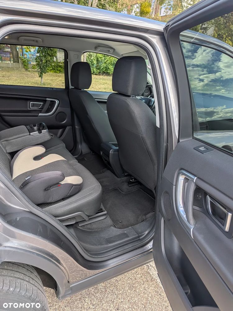 Land Rover Discovery Sport 2.0 TD4 SE - 14