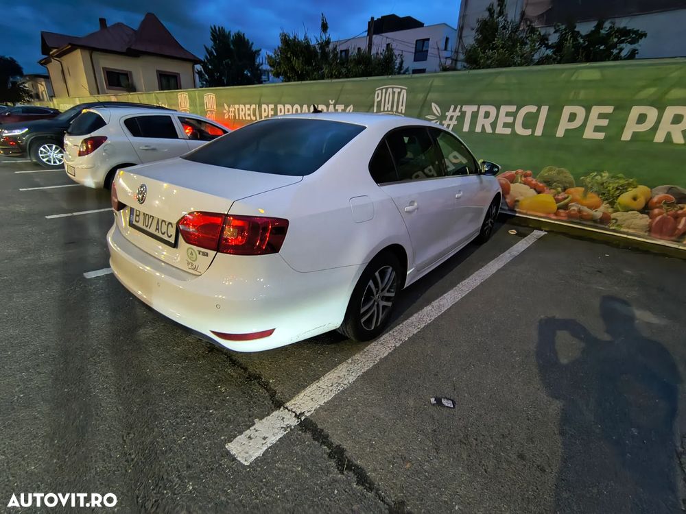 Volkswagen Jetta 1.4 TSI Highline - 15