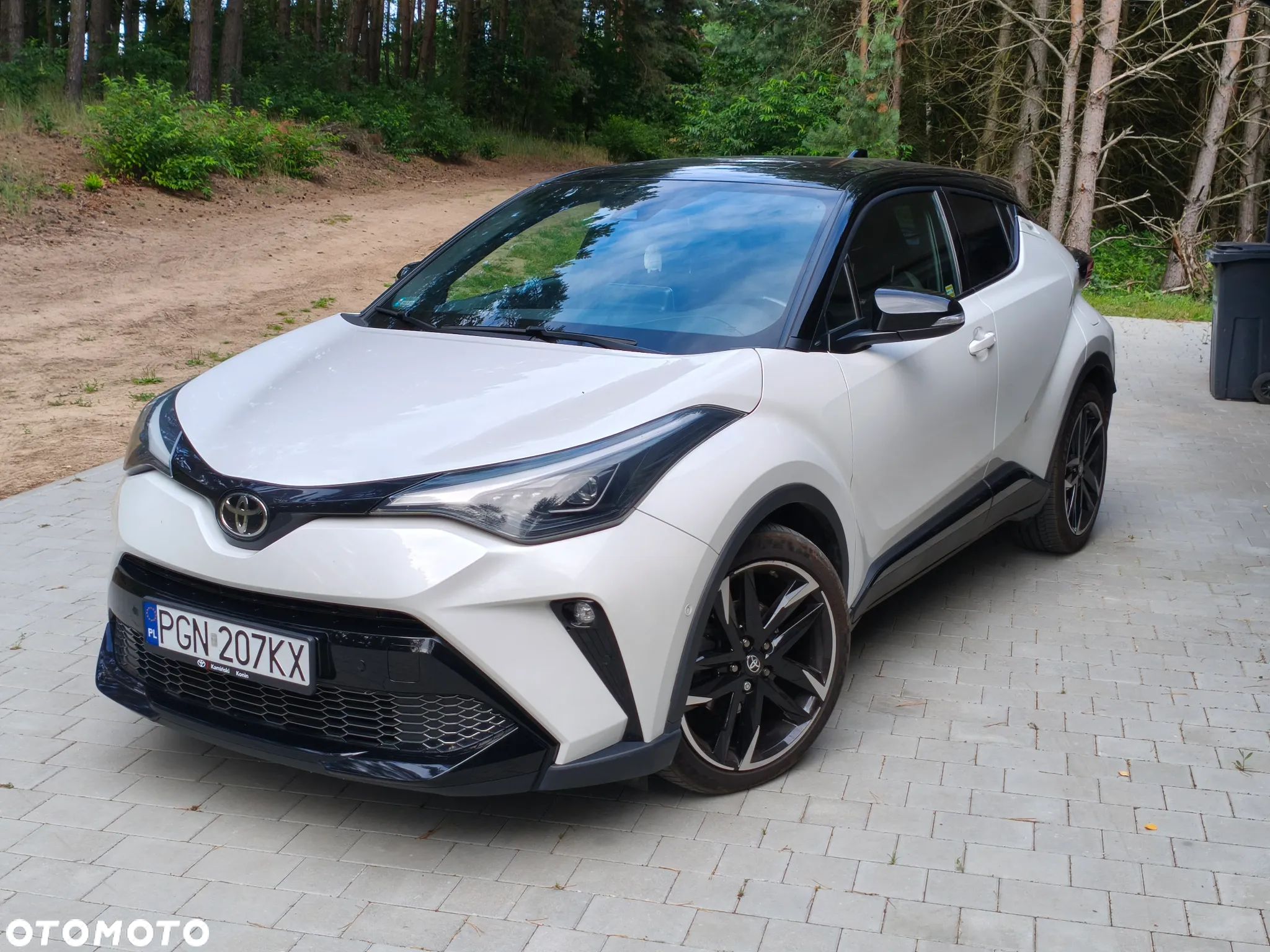 Toyota C-HR 2.0 Hybrid GR Sport - 1