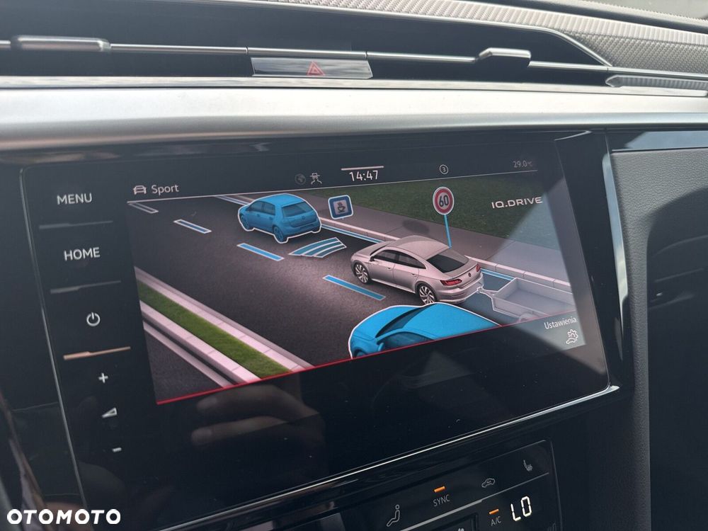 Volkswagen Arteon 2.0 TSI R-Line DSG - 25