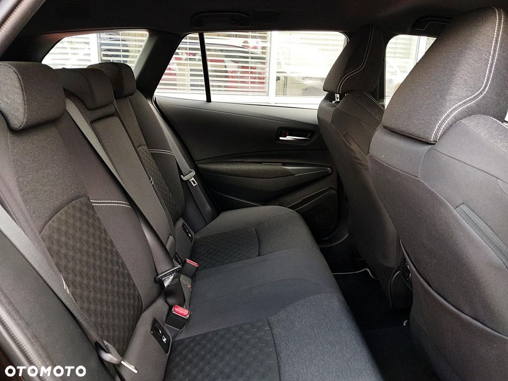 Toyota Corolla - 7