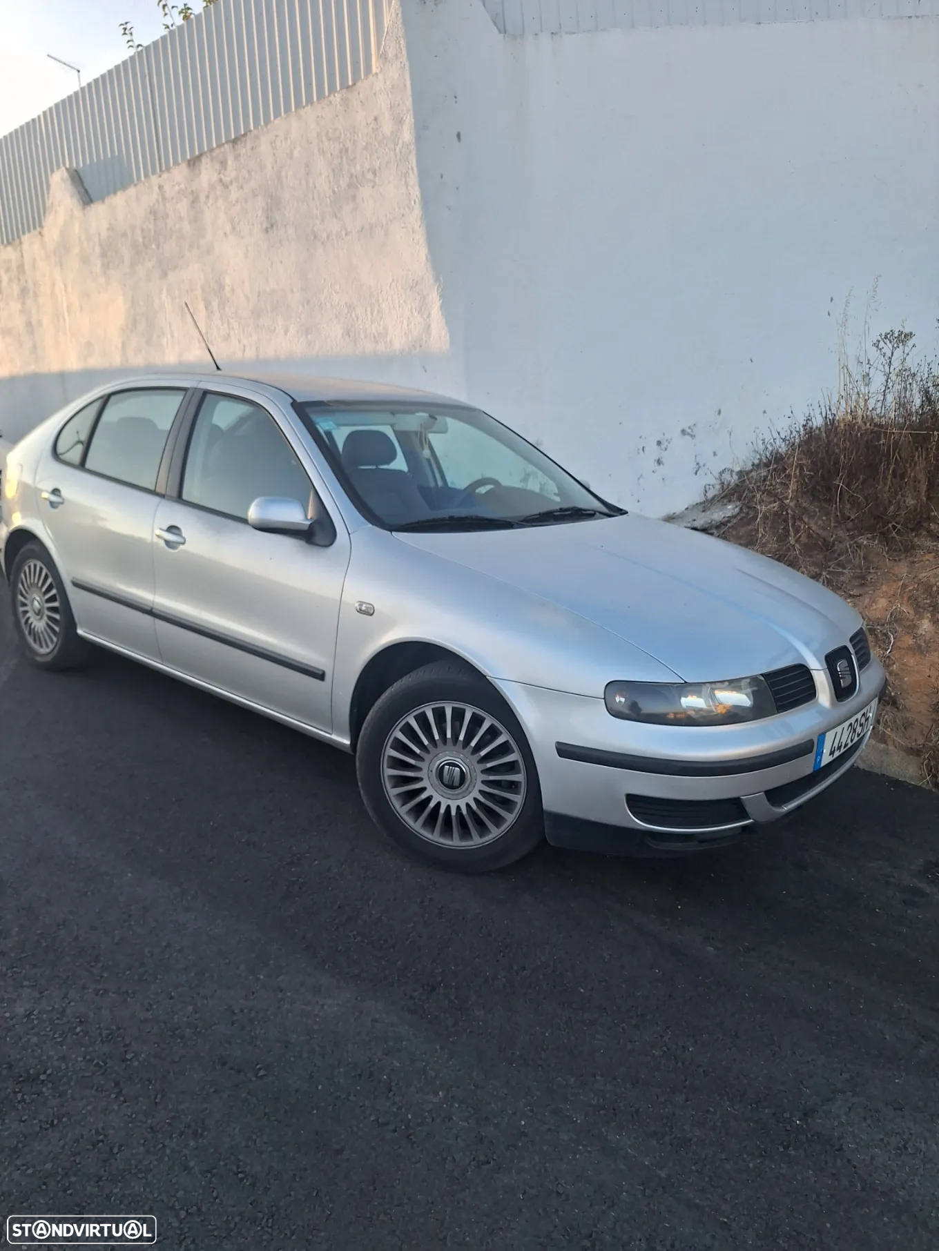 SEAT Leon 1.9 TDI Confort AC - 3