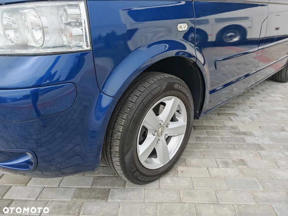 Volkswagen Multivan - 4