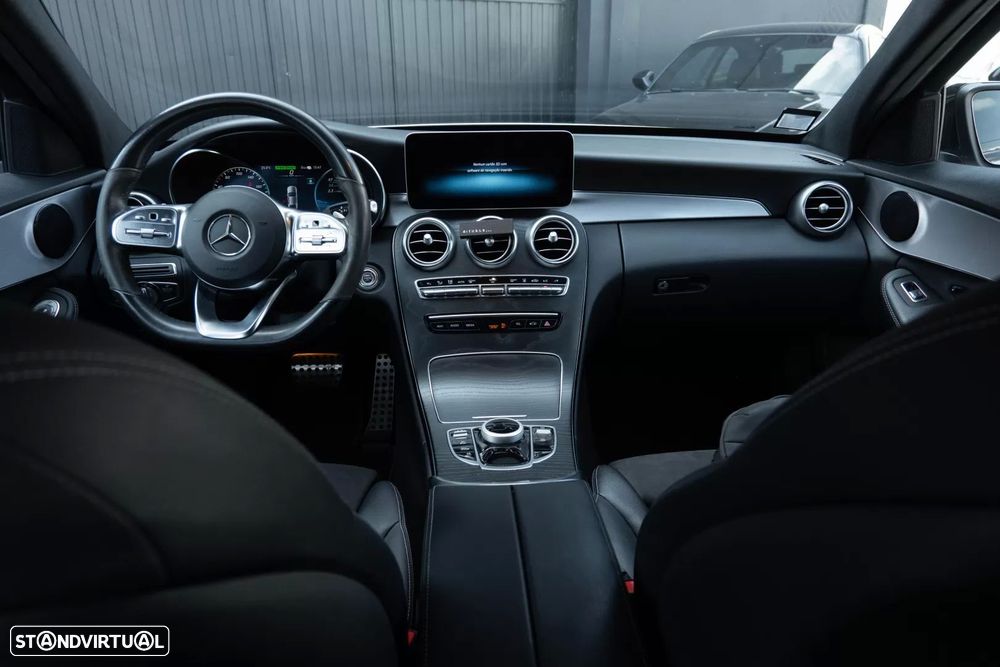 Mercedes-Benz C 300 de AMG Line - 23