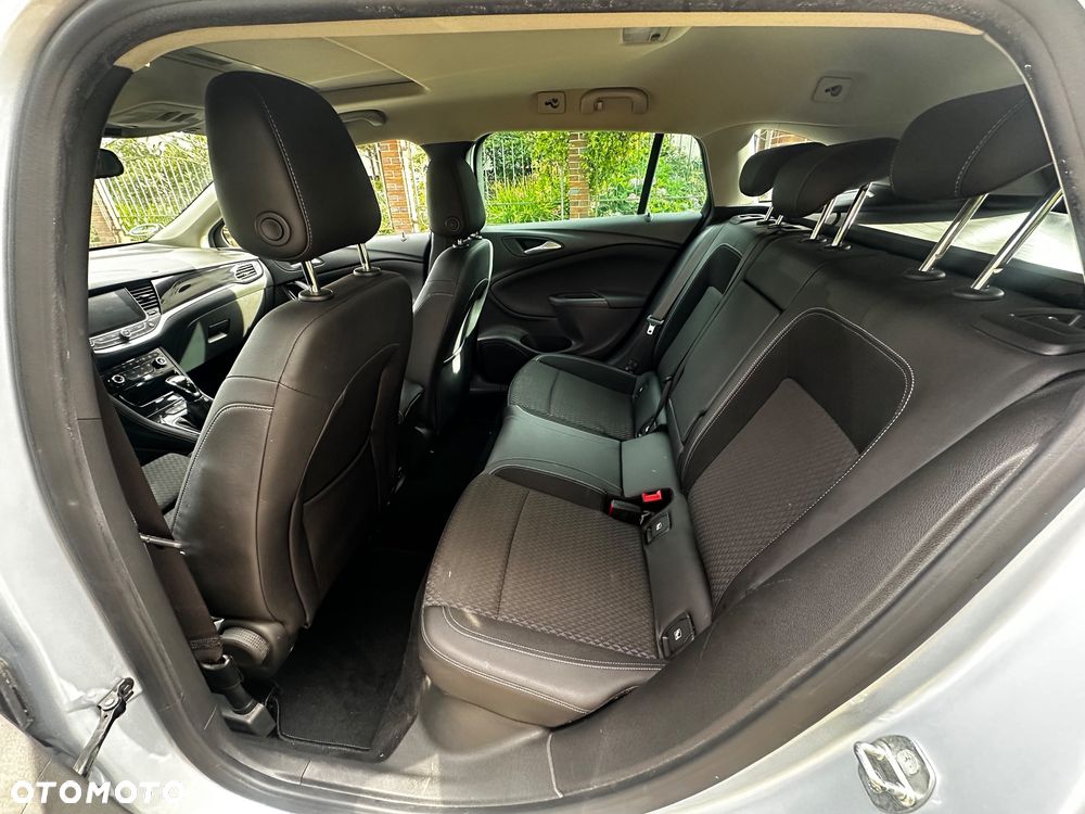 Opel Astra 1.4 Turbo Innovation - 18