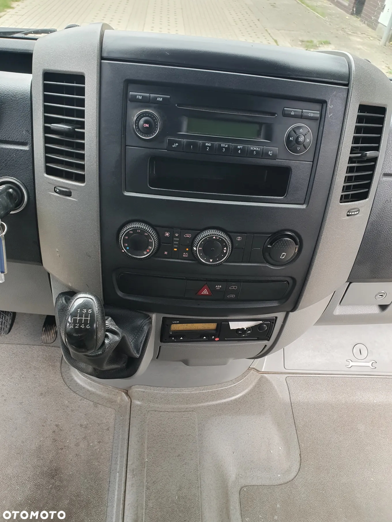 Volkswagen Crafter - 21