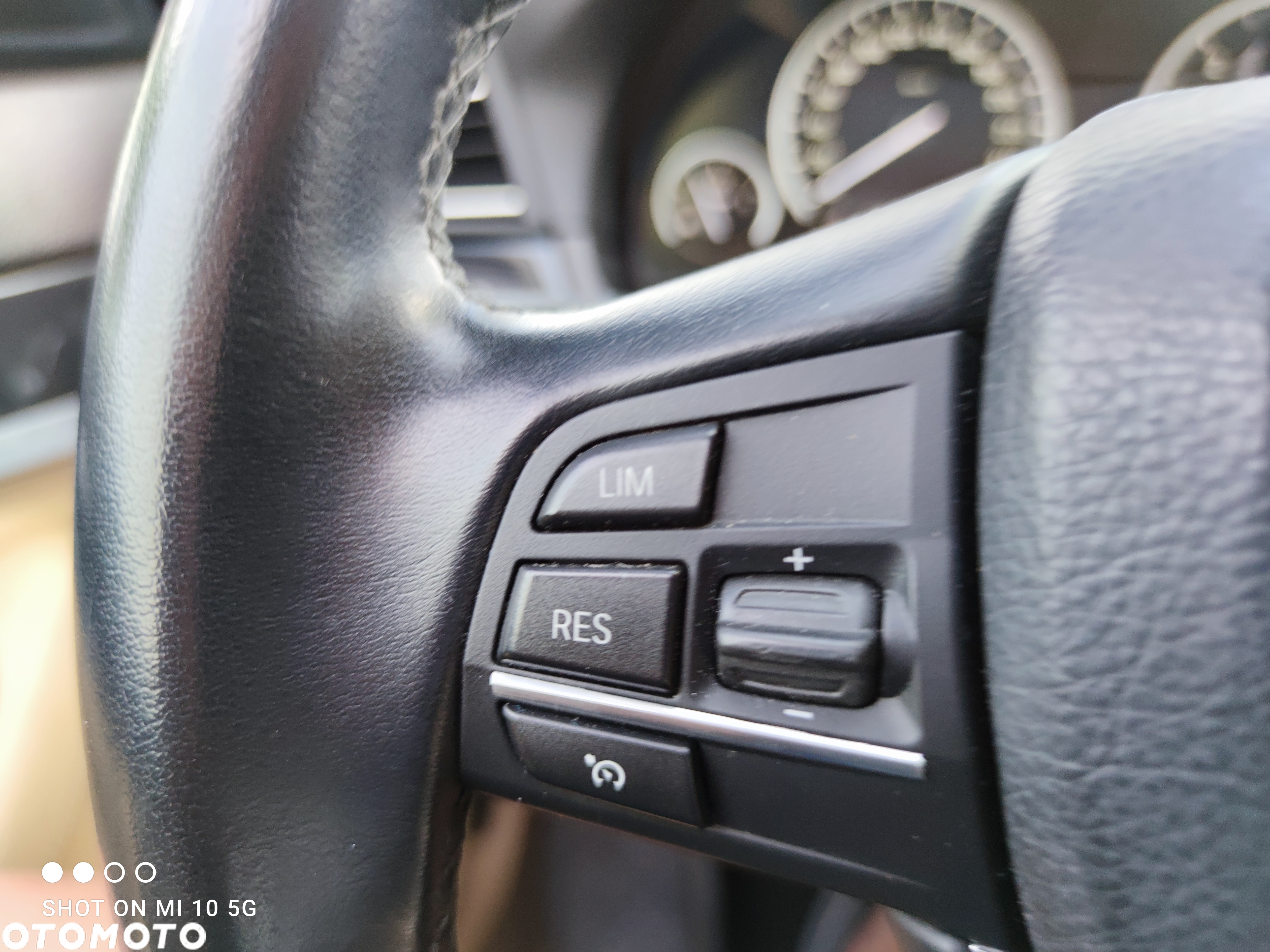 BMW Seria 5 520d Touring - 32