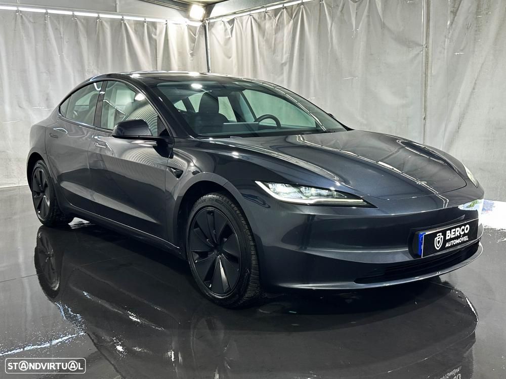Tesla Model 3 Standard Range Plus RWD - 4