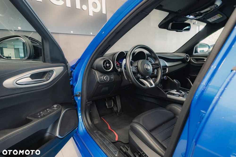 Alfa Romeo Giulia 2.0 Turbo Veloce Q4 - 10