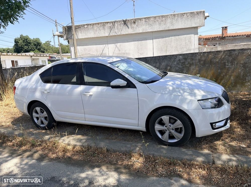 Skoda Octavia 1.6 TDI Greenline - 3