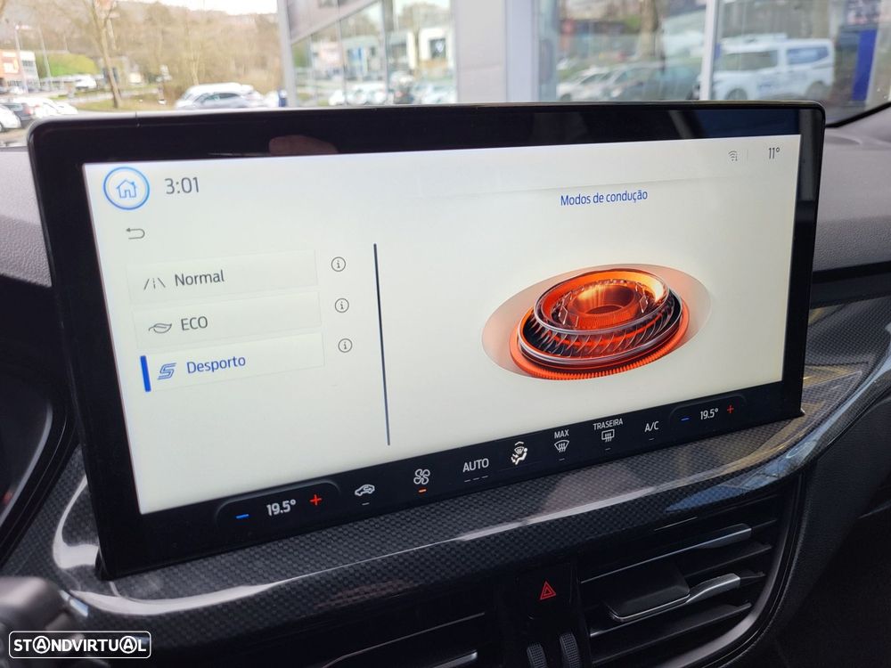 Ford Focus SW 1.0 EcoBoost MHEV ST-Line X - 12