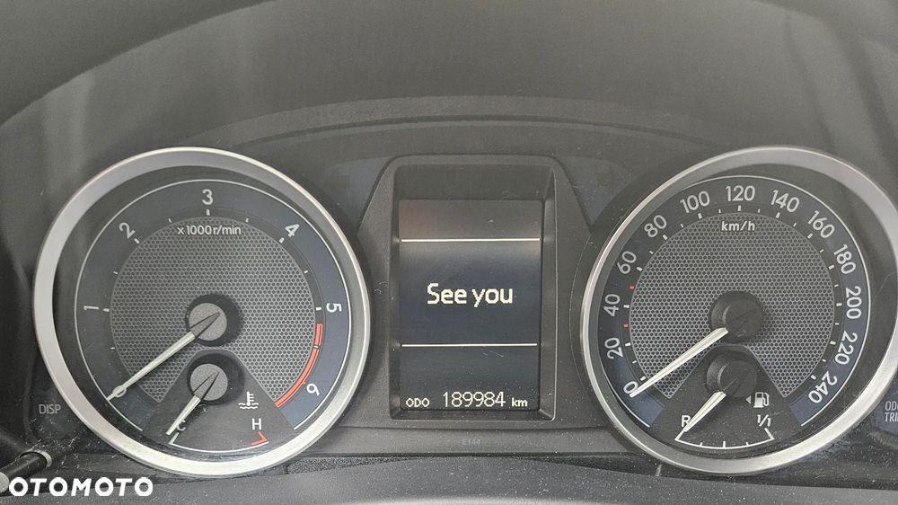 Toyota Auris 2.0 D-4D Edition - 8