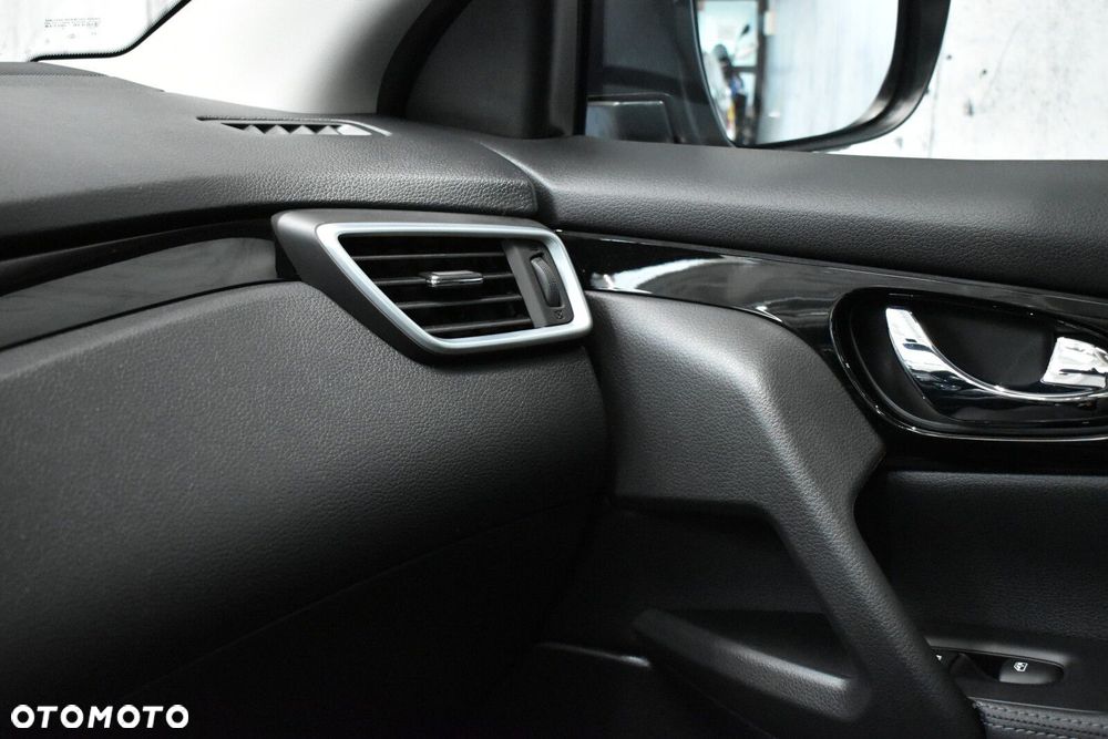 Nissan Qashqai - 17