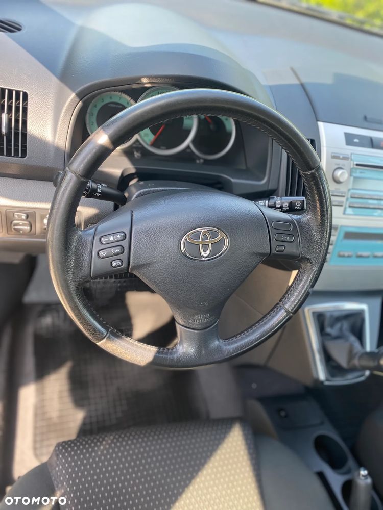 Toyota Corolla 1.6 VVT-i Sol - 10
