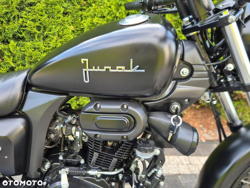 Junak M12 - 28