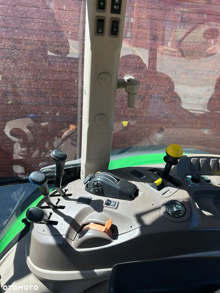 John Deere 5085M - 30