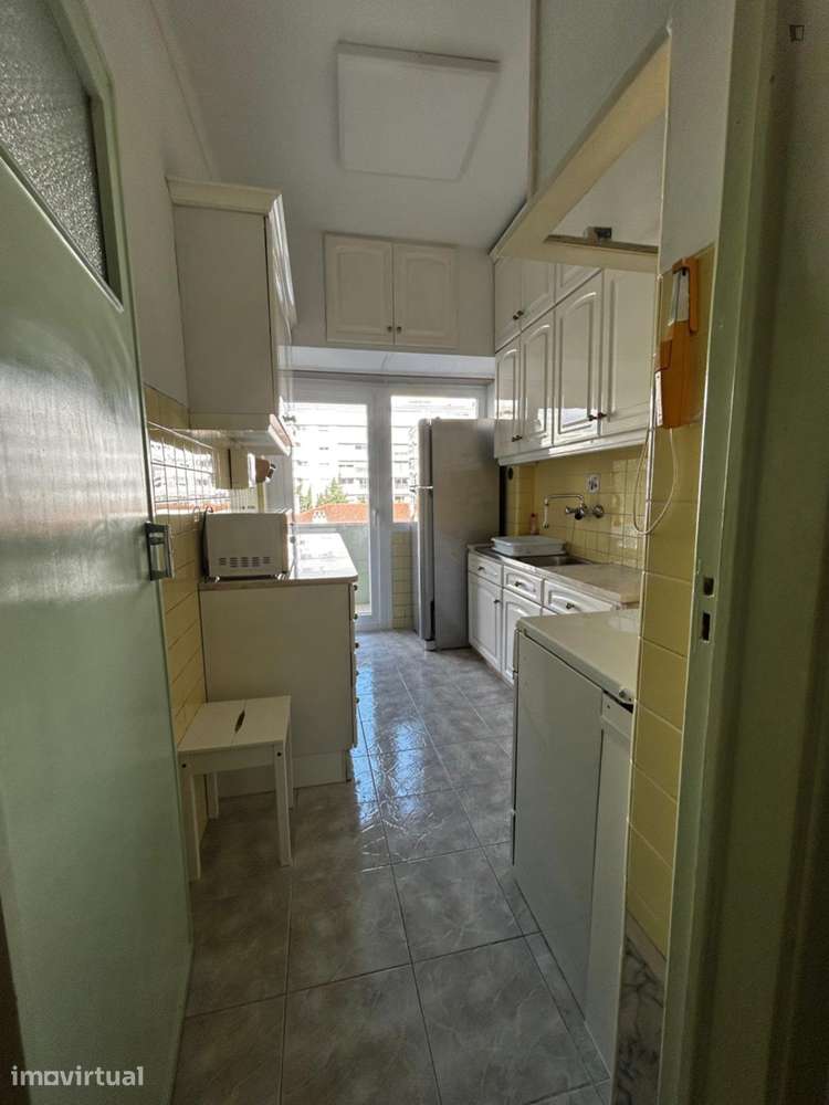 Apartamento com 1 quartos - localizado em Lumiar Lisbon - Grande imagem: 3/14