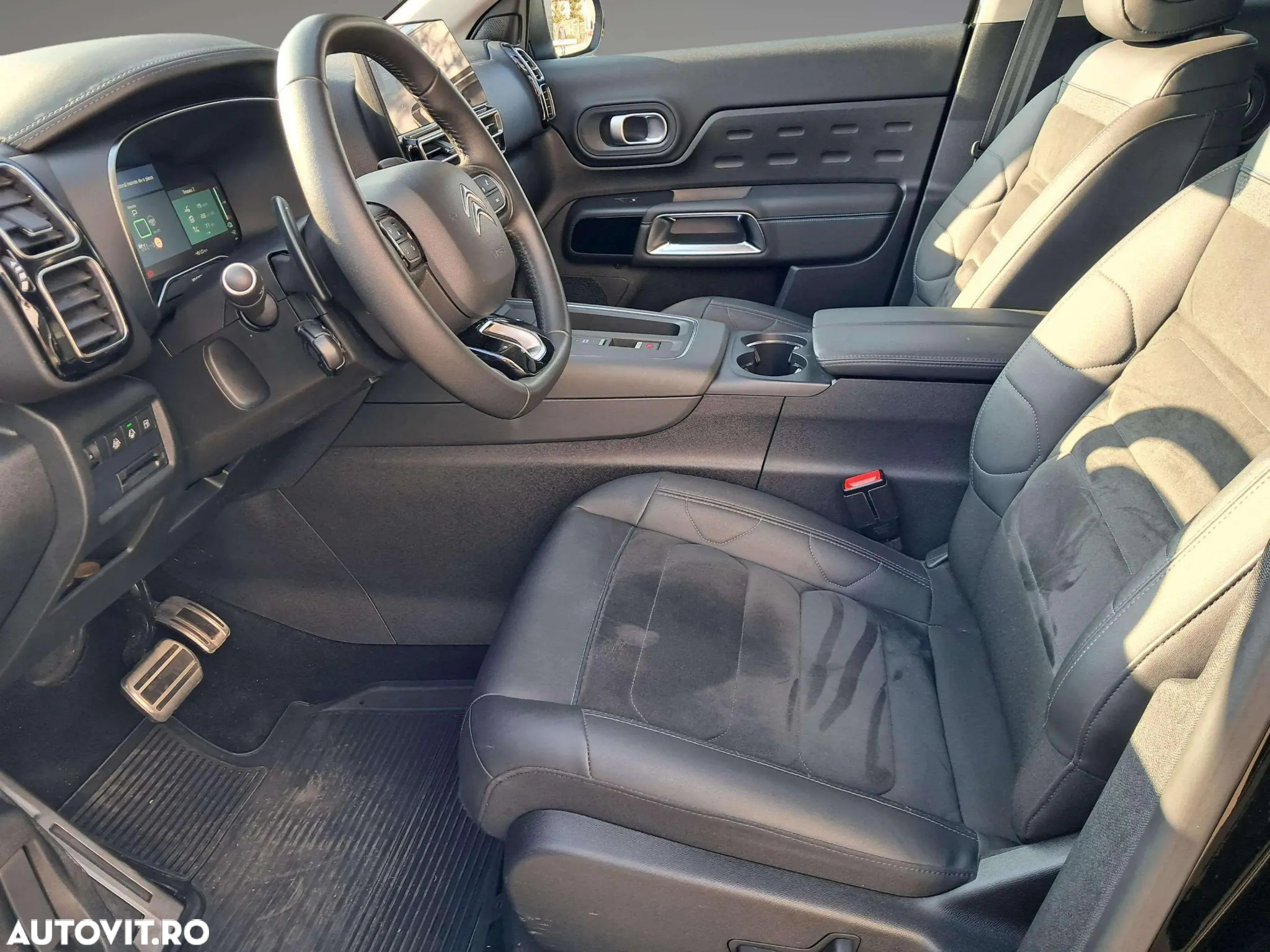 Citroën C5 Aircross 1.6 PHeV FWD 225 EAT8 Shine - 14