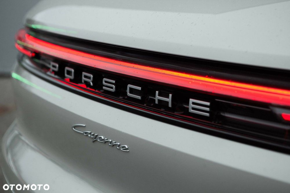 Porsche Cayenne - 20