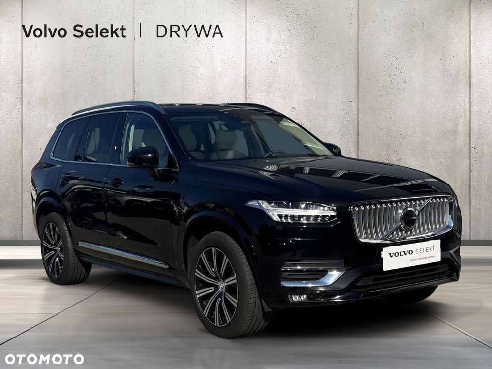 Volvo XC 90 - 8