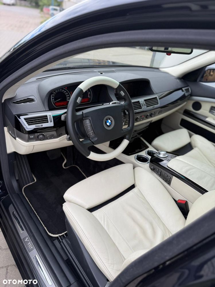 BMW Seria 7 760i L - 15