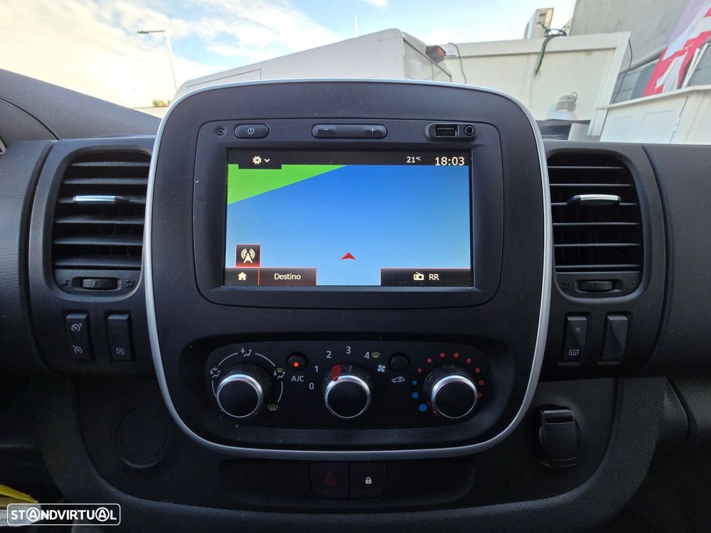 Renault Trafic 1.6 dCi L2H1 1.2T - 18