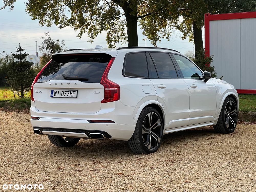 Volvo XC 90 - 8