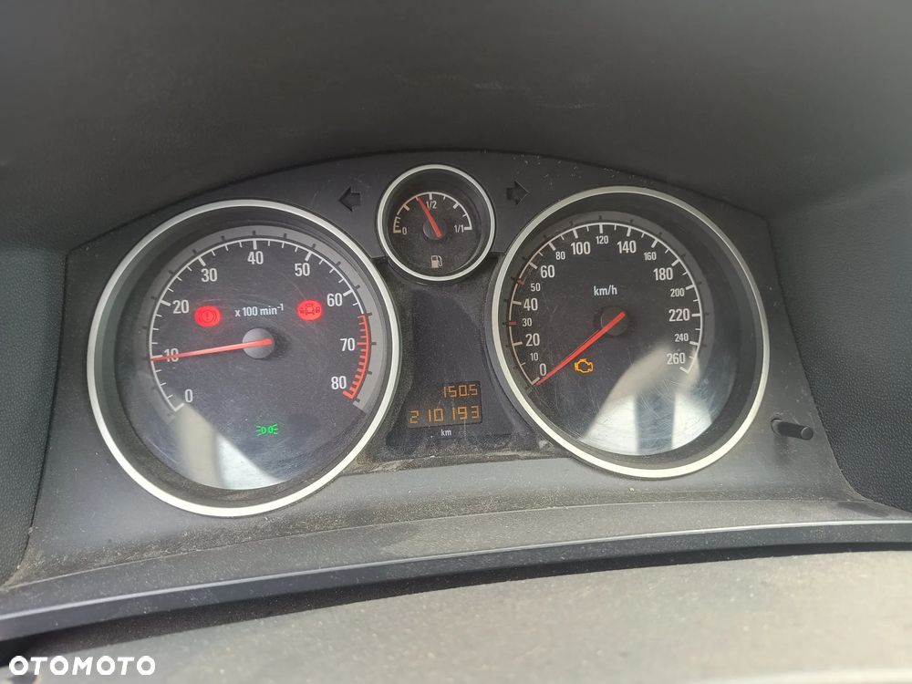 Opel Zafira - 8