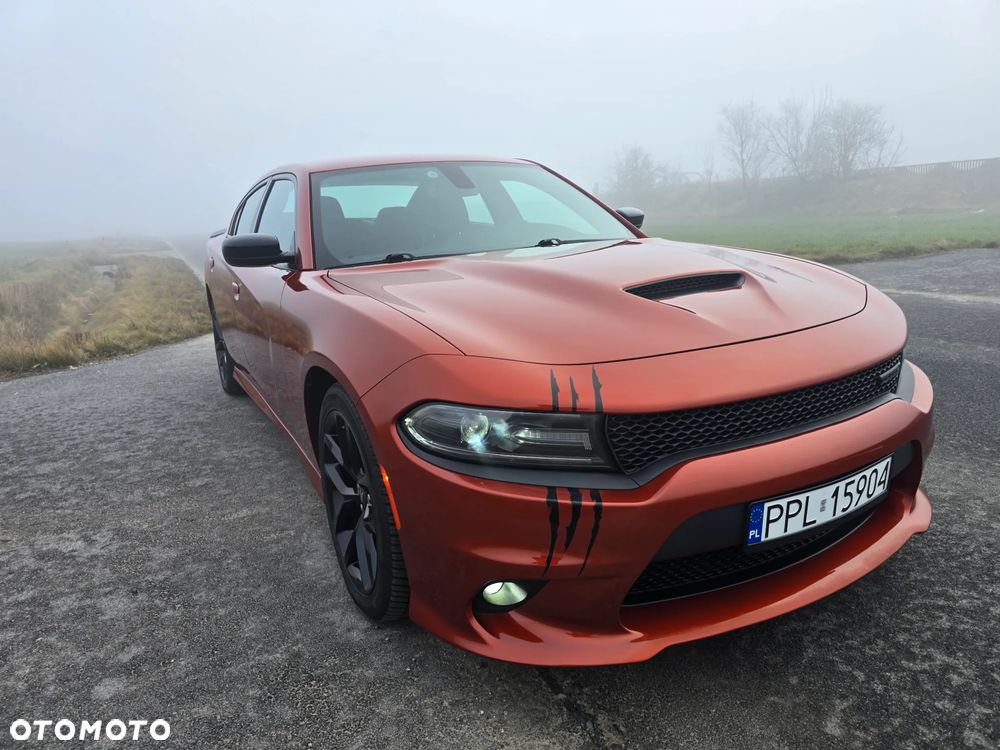 Dodge Charger 5.7 R/T - 2