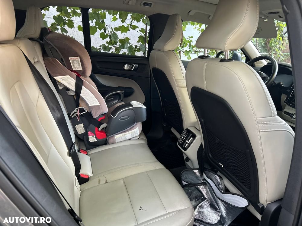 Volvo XC 40 - 5